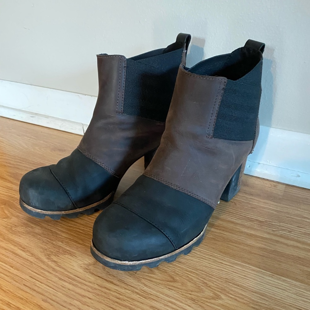 Sorel Chelsea Heeled Boot 🥾